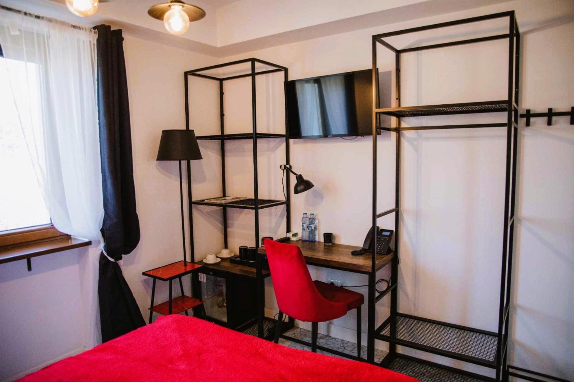 Hotel Stacja Kultura Poniatowa Exteriér fotografie